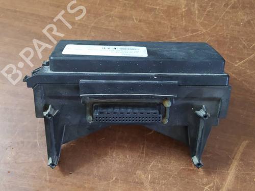 Used Fuse box Fuse box 38708637 38708637