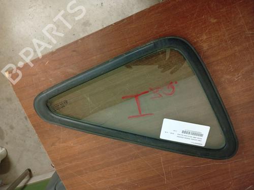 rear-left-quarter-glass-suzuki-jimny-closed-off-road-vehicle-sn-1998-26696952 main image
