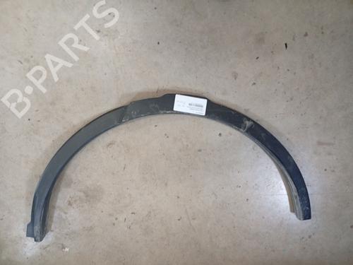 Used Rear left wheel arch trim Rear left wheel arch trim LAND ROVER DISCOVERY SPORT (L550) 2.2 D 4x4 (150 hp) 32311984 32311984