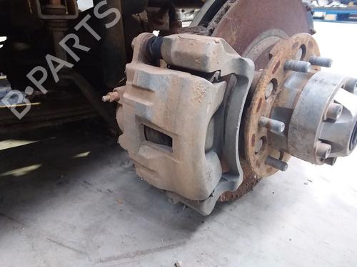 Højre bremsekaliber foran NISSAN PATROL III/2 Hardtop (K260) 2.8 (120 hp) 31971063