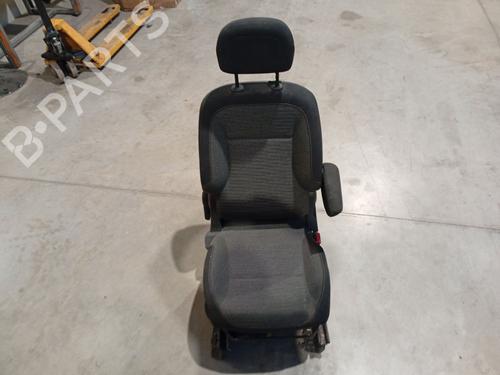 Used Right front seat CITROËN BERLINGO MULTISPACE (B9) 1.6 HDi 75 16V (75 hp) 28671189
