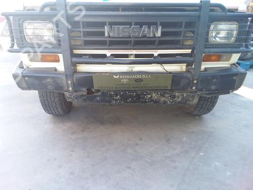 Używane Zderzak przedni NISSAN PATROL III/1 Hardtop (K160) [1979-1989]  30968260