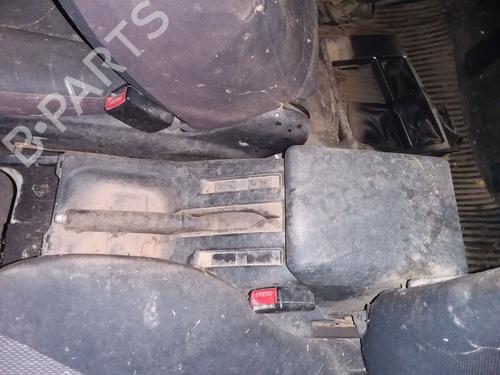 Armlene NISSAN TERRANO II (R20) 2.7 TDi 4WD (125 hp) 32033509