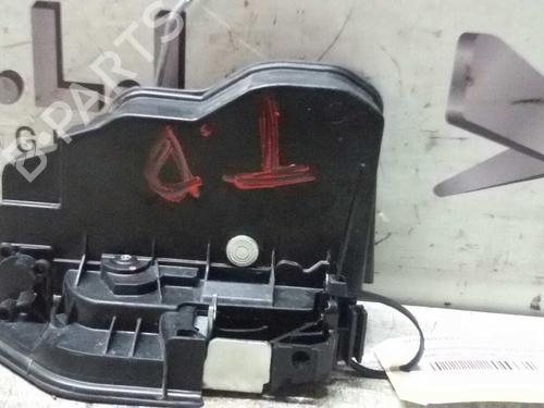Rear right lock BMW 5 Touring (F11) 520 d 51227229460 |