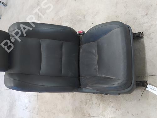 Used Right front seat TOYOTA LAND CRUISER PRADO (_J12_) 3.0 D-4D (KDJ120, KDJ125) (163 hp) 17841011