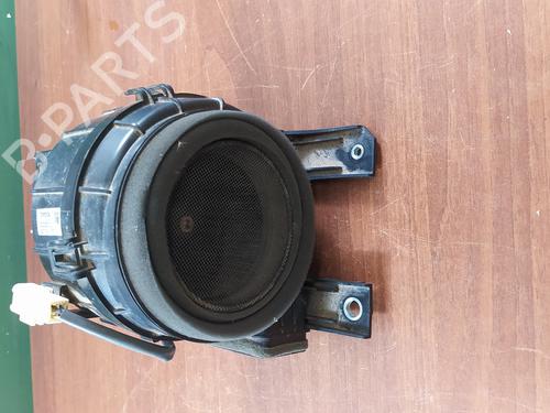 Used Heater blower motor TOYOTA YARIS (_P13_) 1.5 Hybrid (NHP130_, NHP130) (101 hp) 24368584