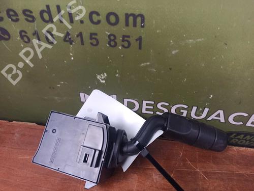 Used Steering column stalk LAND ROVER DISCOVERY III (L319) 2.7 TD 4x4 (190 hp) 17841364