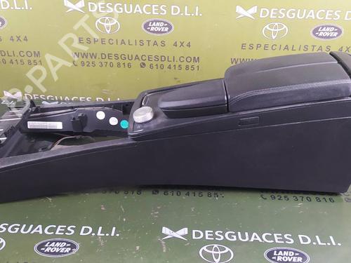 Used Armrest / Center console MERCEDES-BENZ E-CLASS Convertible (A207) E 200 CGI (207.448) (184 hp) 17851861