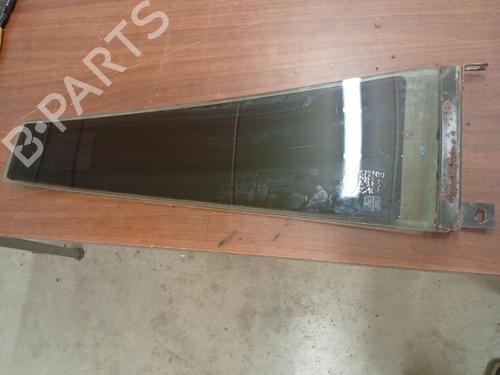 Used Rear right quarter glass Rear right quarter glass LAND ROVER DISCOVERY II (L318) 2.5 Td5 4x4 (139 hp) 33397542 33397542