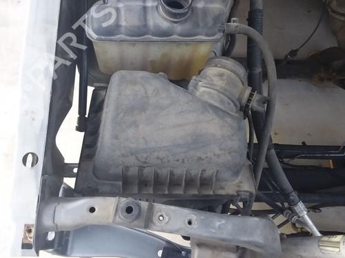 Used Air filter box JEEP GRAND CHEROKEE III (WH, WK) 3.0 CRD 4x4 (218 hp) 27635779