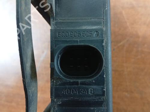 Electronic module VW POLO IV (9N_, 9A_) 1.4 TDI | BP17853056M83