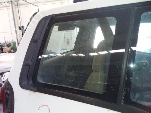 Used Rear right quarter glass NISSAN TERRANO II (R20) 2.7 TDi 4WD (125 hp) 31761115
