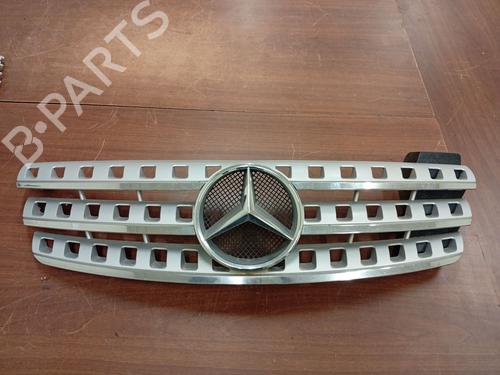 Used Grille Grille MERCEDES-BENZ M-CLASS (W164) ML 320 CDI 4-matic (164.122) (224 hp) 34208441 34208441