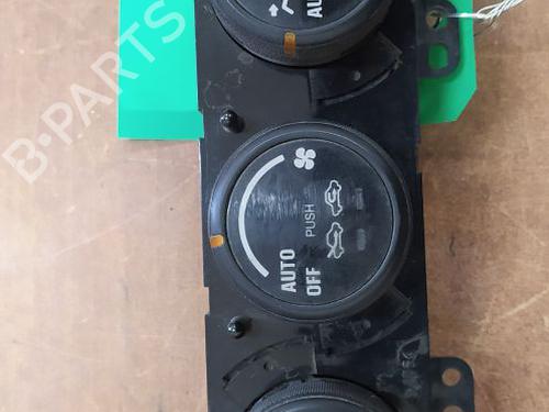 climate-control-suzuki-grand-vitara-i-ft-ht-1998-1999-2000-2001-2002-2003-2004-2005-2006-2007-2008-36753499 main image