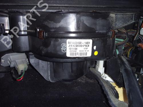 Used Heater blower motor LAND ROVER DISCOVERY III (L319) [2004-2009]  25743507