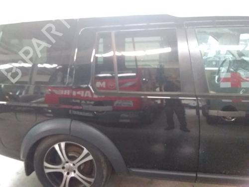 Used Right rear door LAND ROVER DISCOVERY III (L319) [2004-2009]  27443609