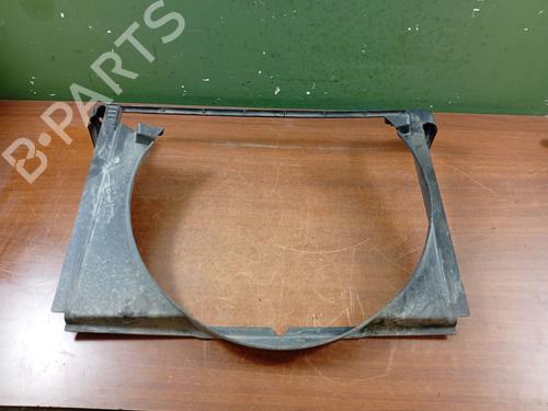 Used Front slam panel LAND ROVER DISCOVERY II (L318) 2.5 Td5 4x4 (139 hp) 30202110