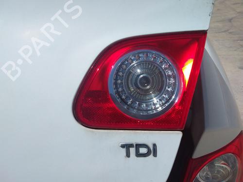 Used Right tailgate light VW PASSAT B6 (3C2) 2.0 TDI (110 hp) 26007130