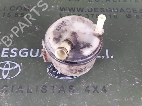 Used Power steering reservoir NISSAN X-TRAIL I (T30) 2.2 dCi 4x4 (136 hp) 17853738