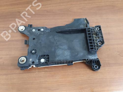 Used Support MINI MINI COUNTRYMAN (F60) One (102 hp) 22405809