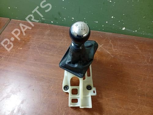 Used Gear lever Gear lever TOYOTA RAV 4 IV (_A4_) [2012-2019] 25755234 25755234