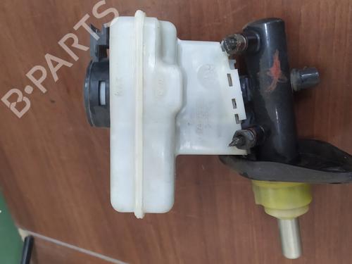 brake-master-cylinder-land-rover-discovery-ii-l318-1998-1999-2000-2001-2002-2003-2004-24059377 main image