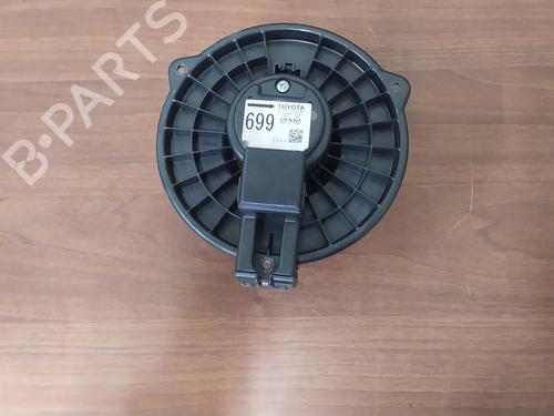 Used Heater blower motor TOYOTA RAV 4 II (_A2_) 2.0 4WD (ACA21, ACA20) (150 hp) 31593212