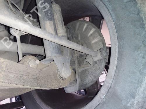 Used Right rear steering knuckle Right rear steering knuckle MERCEDES-BENZ M-CLASS (W166) [2011-2015] 36077587 36077587