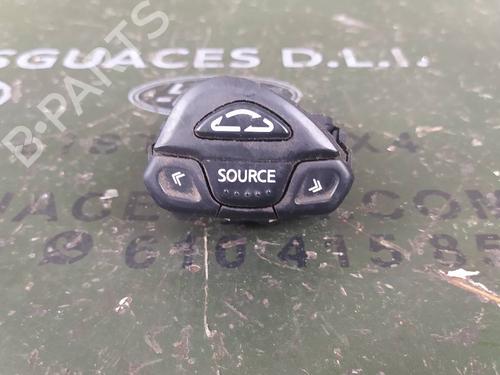 Used Switch NISSAN X-TRAIL I (T30) [2001-2013]  18465335