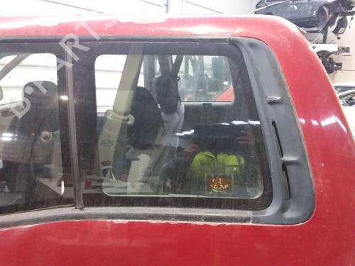 Panel rude bagtil venstre NISSAN TERRANO II (R20) 2.7 TDi 4WD (125 hp) 31761123