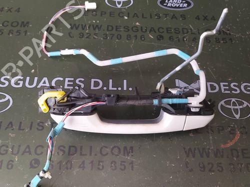 Used Front right exterior door handle TOYOTA LAND CRUISER PRADO (_J15_) [2009-2025]  18097214