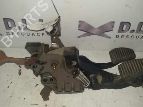 Clutch pedal PEUGEOT 307 (3A/C) 2.0 HDi 90 | BP17840317I13 