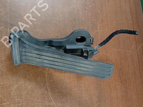 Pedal VW GOLF V (1K1) [2003-2010]  30468300