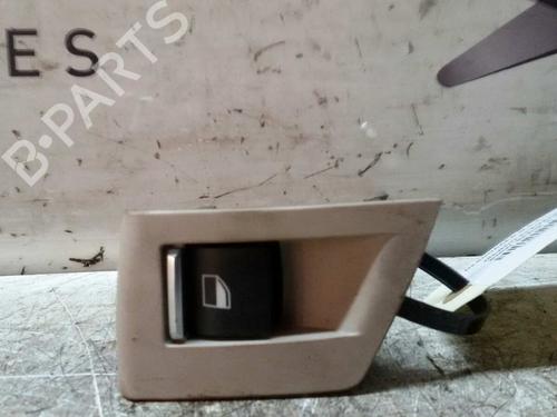 Used Right front window switch BMW 5 Touring (F11) 520 d (184 hp) 17844727