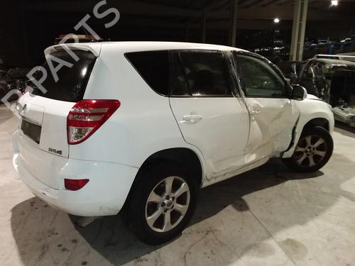 Left front steering knuckle TOYOTA RAV 4 III (_A3_) 2.2 D 4WD (ALA30_, ALA30R) | BP31249417M25