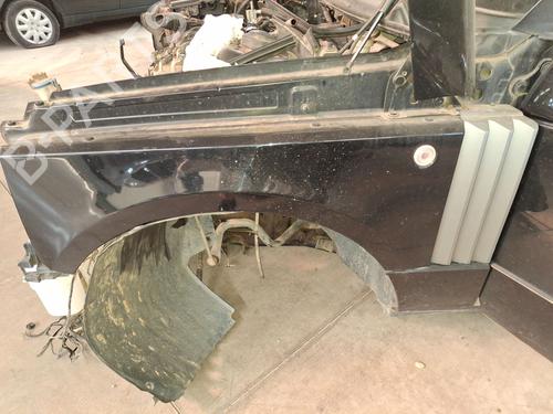 Used Left front fenders LAND ROVER RANGE ROVER III (L322) 3.6 D 4x4 (272 hp) 18510645