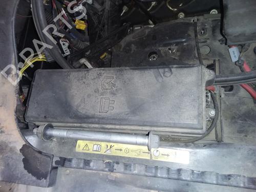 Used Fuse box LAND ROVER RANGE ROVER SPORT I (L320) 3.6 D 4x4 (272 hp) 31129560