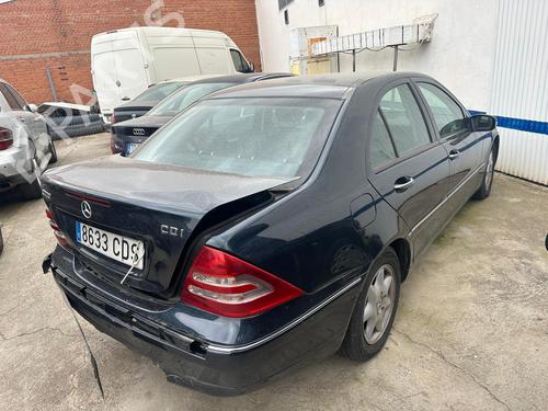 Brugte MERCEDES-BENZ C-CLASS (W203) C 220 CDI (203.006) 4953882