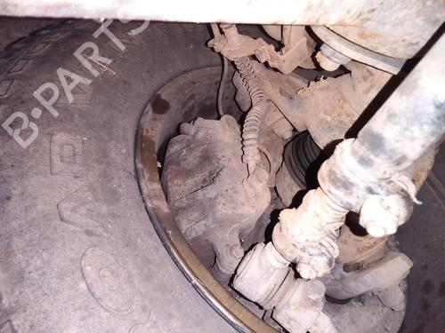 Used Right front brake caliper Right front brake caliper LAND ROVER DISCOVERY II (L318) 2.5 Td5 4x4 (139 hp) 34613722 34613722
