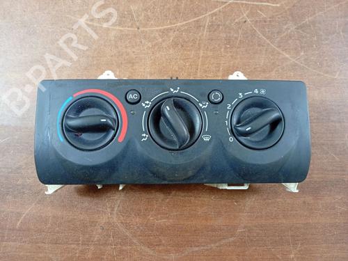 Used Climate control RENAULT CLIO II (BB_, CB_) [1998-2016]  31036960