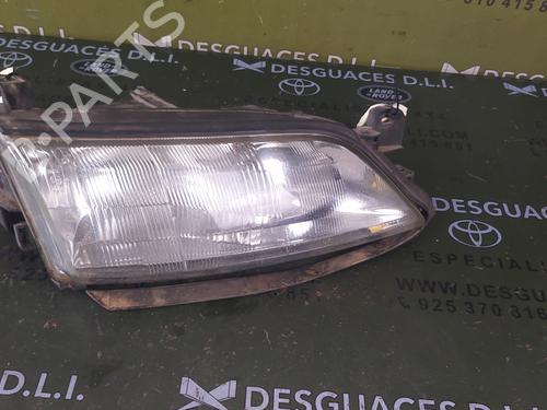 Right headlight OPEL VECTRA B Hatchback (J96) 1.7 TD (F68) (82 hp) 17852222