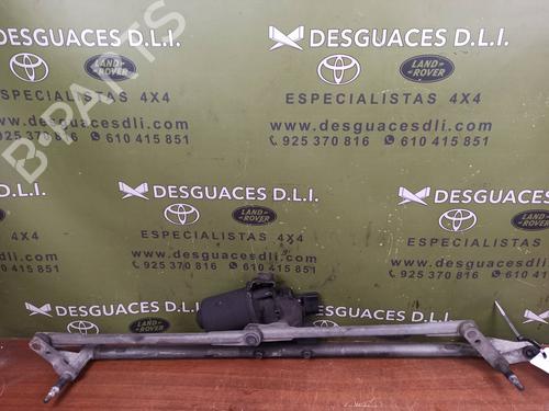 Used Front wiper motor LAND ROVER RANGE ROVER SPORT I (L320) 2.7 D 4x4 (190 hp) 17849635