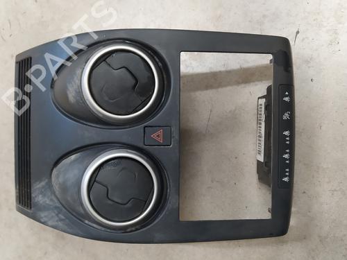 Air vent NISSAN QASHQAI I (J10, NJ10) 2.0 dCi | BP23275378I21 