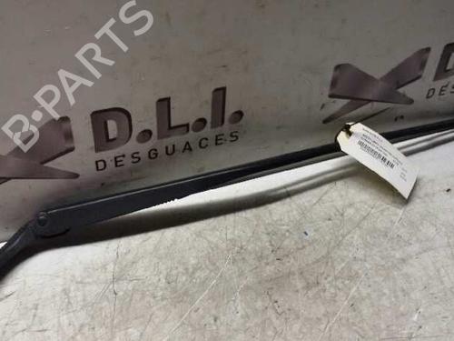 Used Front windshield wiper arm CITROËN C4 Coupe (LA_) 1.6 VTi 120 (120 hp) 17843930