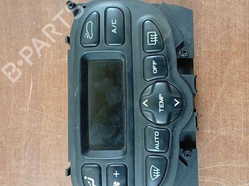 Used Climate control PEUGEOT 206 Hatchback (2A/C) 1.4 HDi eco 70 (68 hp) 31313238