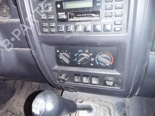 Used Heater blower motor Heater blower motor JEEP CHEROKEE (XJ) 2.5 TD 4x4 (116 hp) 36161653 36161653