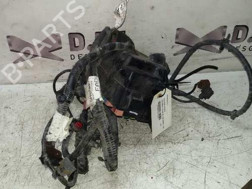 Used Fuse box FORD MONDEO III Saloon (B4Y) 2.0 TDCi (130 hp) 17839833