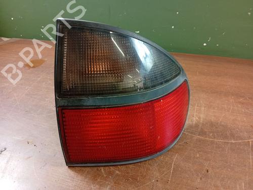 Used Right taillight RENAULT LAGUNA I (B56_, 556_) [1993-2002]  29000968