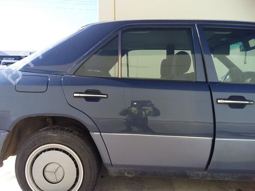 Used Right rear door MERCEDES-BENZ 124 Saloon (W124) 300 D (124.130) (113 hp) 26140786