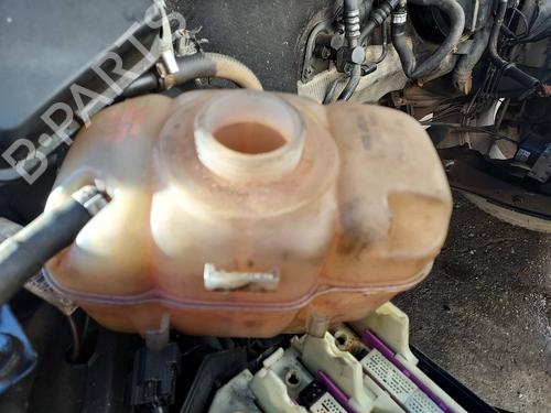 Used Expansion tank VOLVO XC90 I (275) D5 AWD (163 hp) 25653406